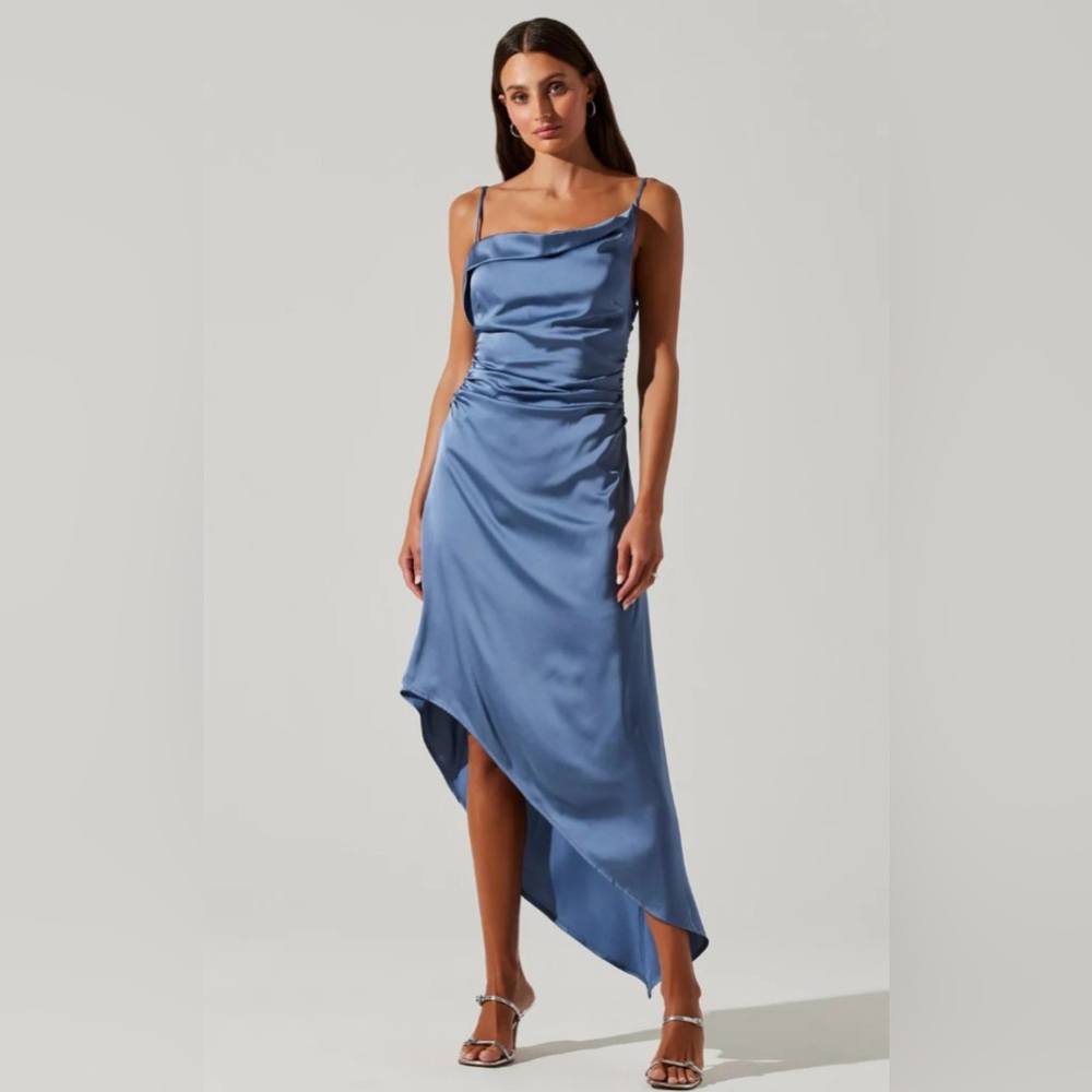 NWOT ASTR the Label Mirie Asymmetric Satin Dress